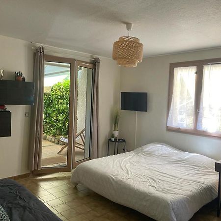 Studio - Greoux Les Bains エクステリア 写真